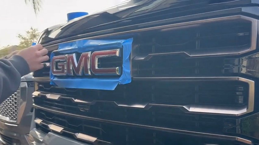 How to Remove Old Vehicle Emblems Without Damaging Paint